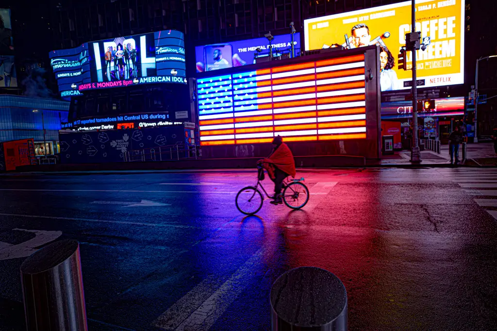 Lost In The 8th Avenue